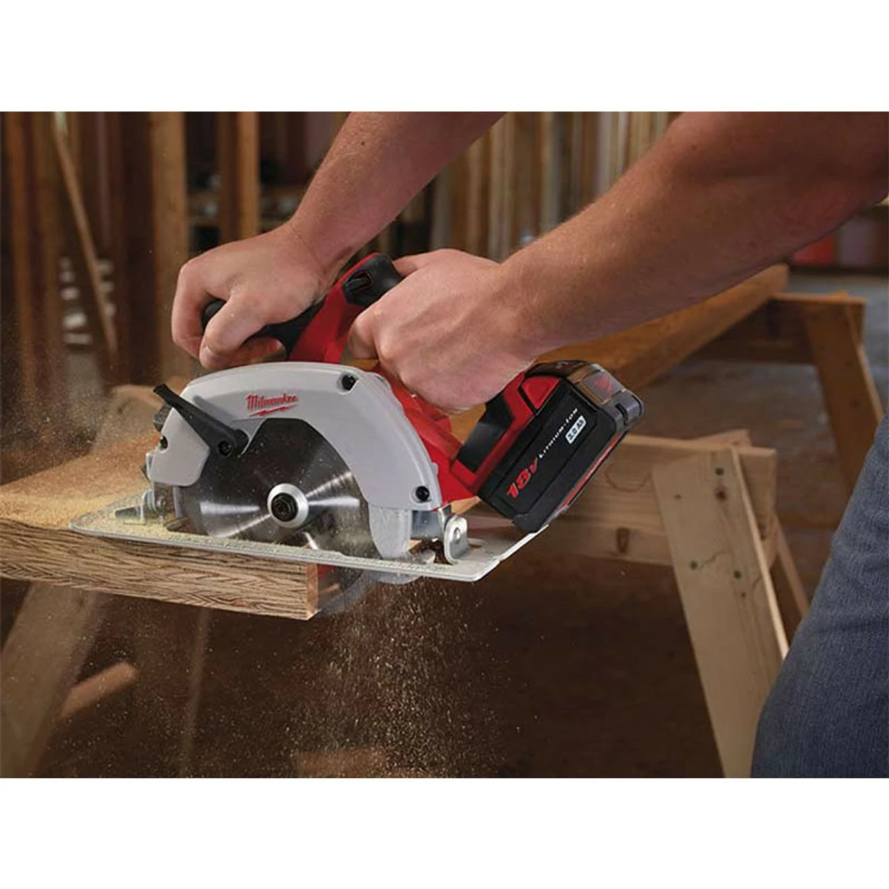 Milwaukee M18 HD18CS-401X 18V 165mm Circular Saw With 1x 4.0Ah Battery - Image 3