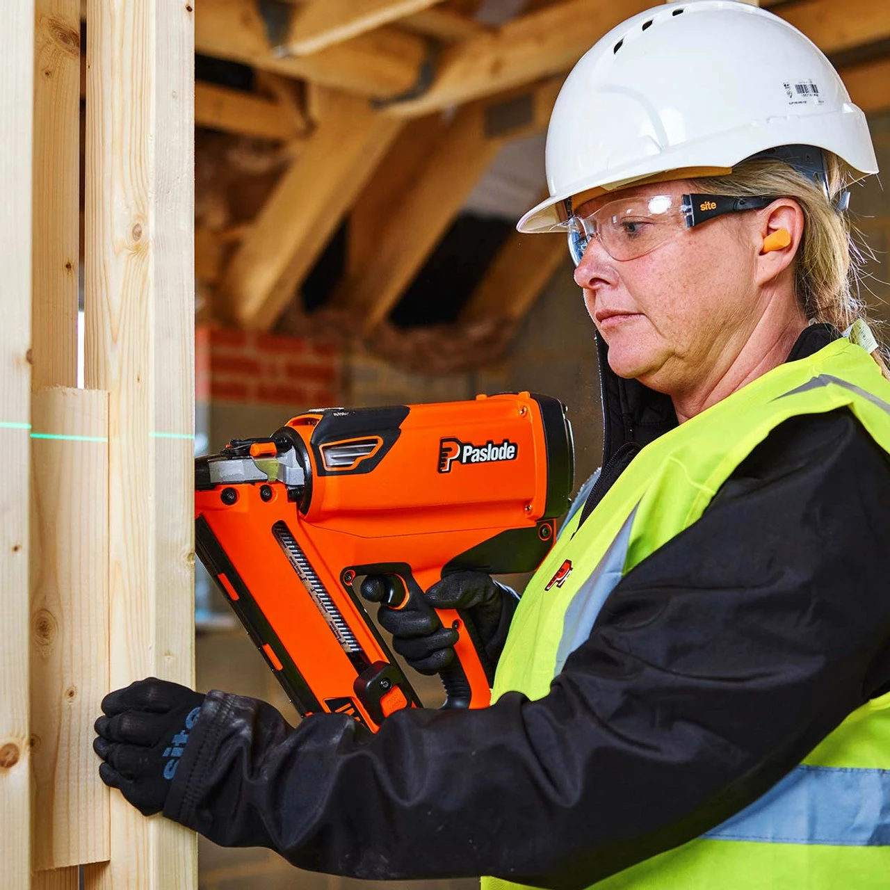 Paslode IM350+ 1st Fix Gas Framing Nailer With 1x 1.25Ah Battery - Image 7