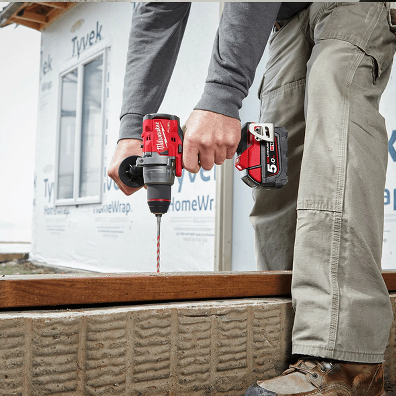 Milwaukee M18 FPD3-402X 18V FUEL™ Percussion Drill With 2x 4.0Ah Batteries - Image 10